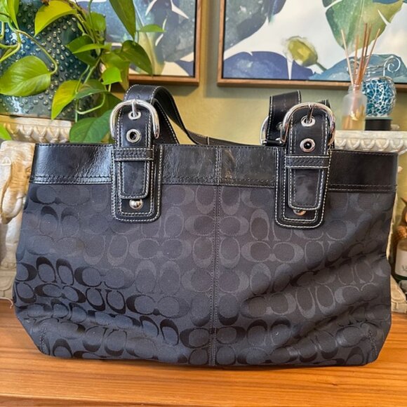 Coach Handbag - Black Soho Signature Tote Patent Leather Trim - Like New - Picture 2 of 11